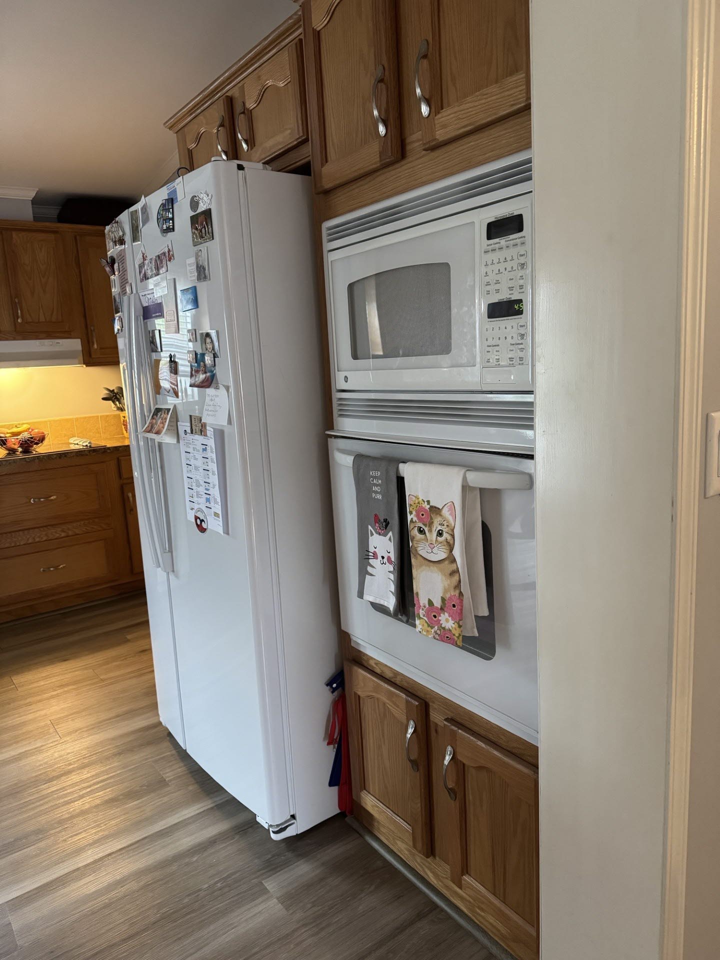 Wall oven with microwave